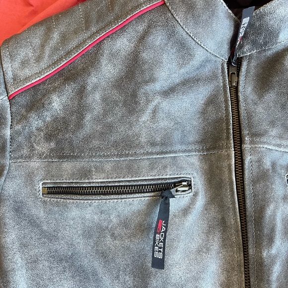 NWT Genuine Leather Biker Jacket - Picture 7 of 9